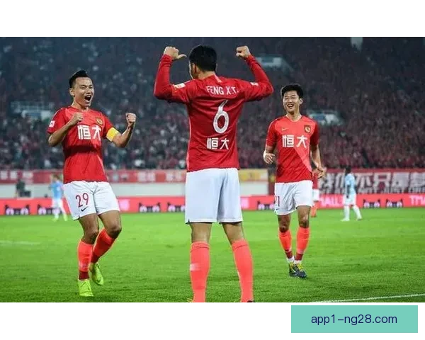 浙江队双线作战迎来大幅轮换 2026赛季中超阵容调整初探